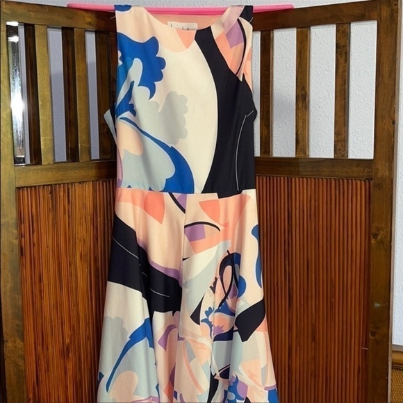 Nicole Miller Women's High-Low Cutout Back Dress - Picture 3 of 7